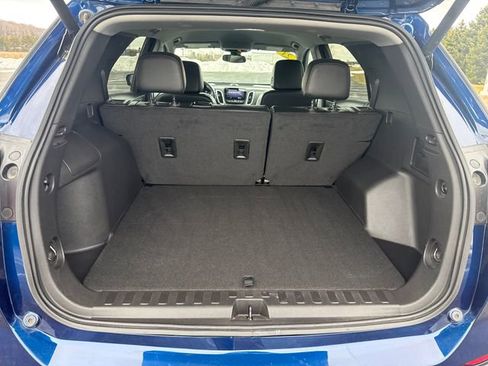 Used 2023 Chevrolet Equinox Premier image 27
