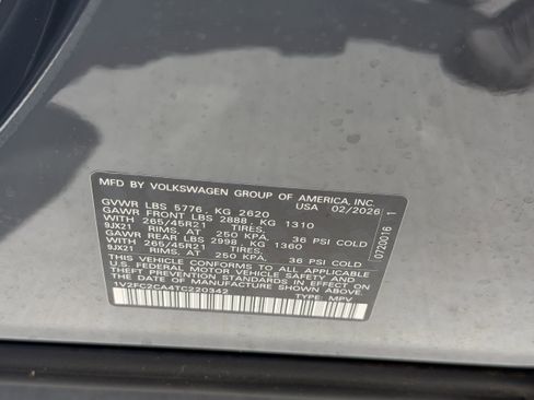 New 2026 Volkswagen Atlas Cross Sport SEL Premium R-Line AWD/4WD image 33