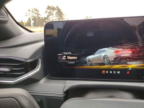 Used 2024 Ford Mustang GT Premium image 33