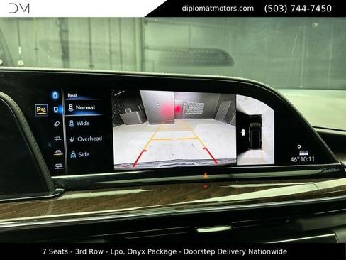 Used 2023 Cadillac Escalade ESV Sport Platinum w/ LPO, ONYX Package AWD/4WD image 44