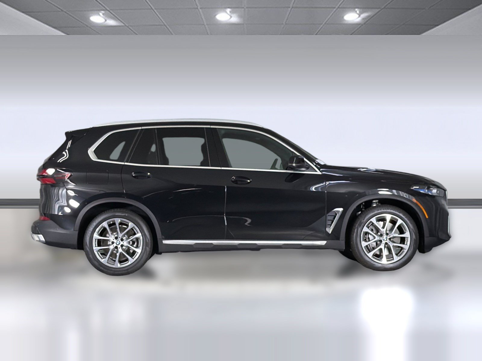 Used 2026 BMW X5 xDrive50e w/ Climate Comfort Package AWD/4WD image 8