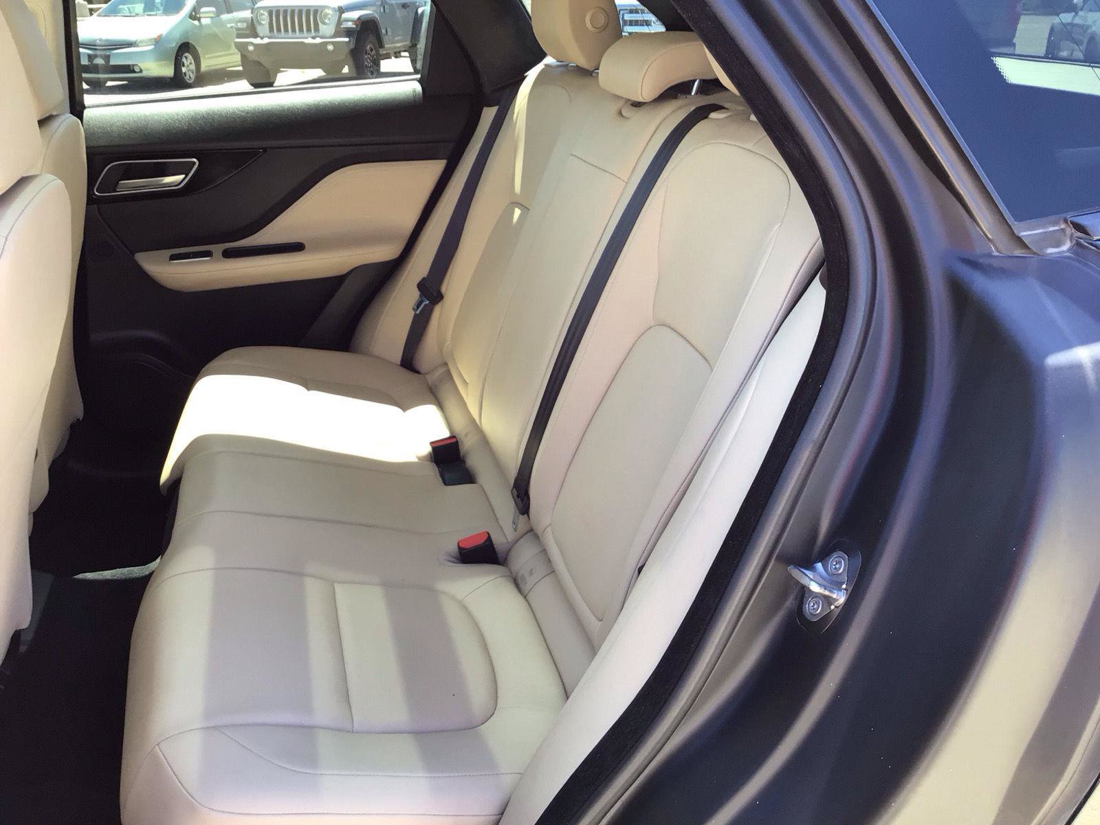 Used 2018 Jaguar F-PACE Premium AWD/4WD image 14