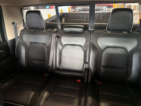 Used 2020 RAM 1500 Laramie AWD/4WD image 14
