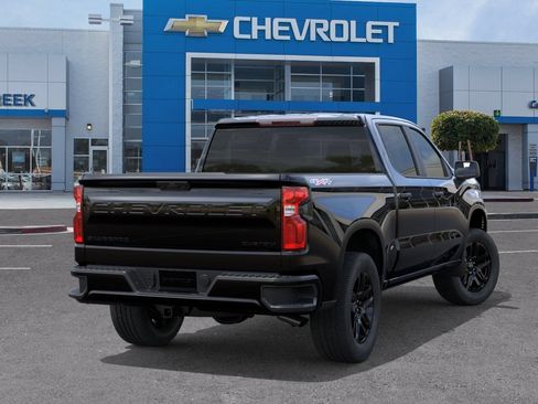 New 2026 Chevrolet Silverado 1500 Custom w/ LPO, Dark Essentials Package AWD/4WD image 4