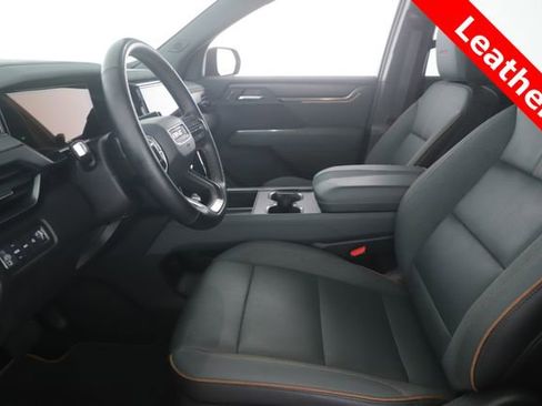 Used 2025 GMC Acadia AT4 image 16