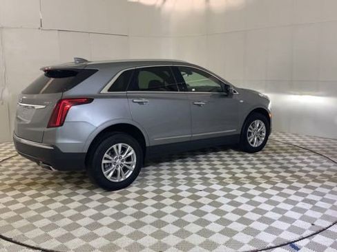 Used 2024 Cadillac XT5 Luxury w/ LPO, Floor Liner Package AWD/4WD image 3