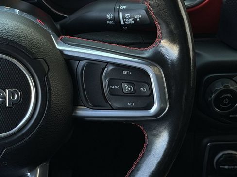 Used 2020 Jeep Gladiator Rubicon AWD/4WD image 17