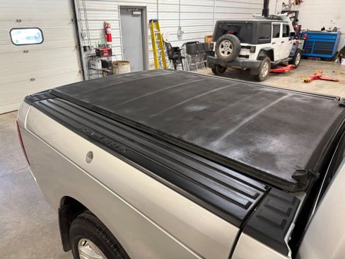 Used 2014 Jeep Grand Cherokee Limited AWD/4WD image 30