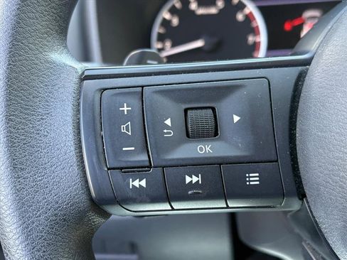 Certified 2023 Nissan Rogue S image 11