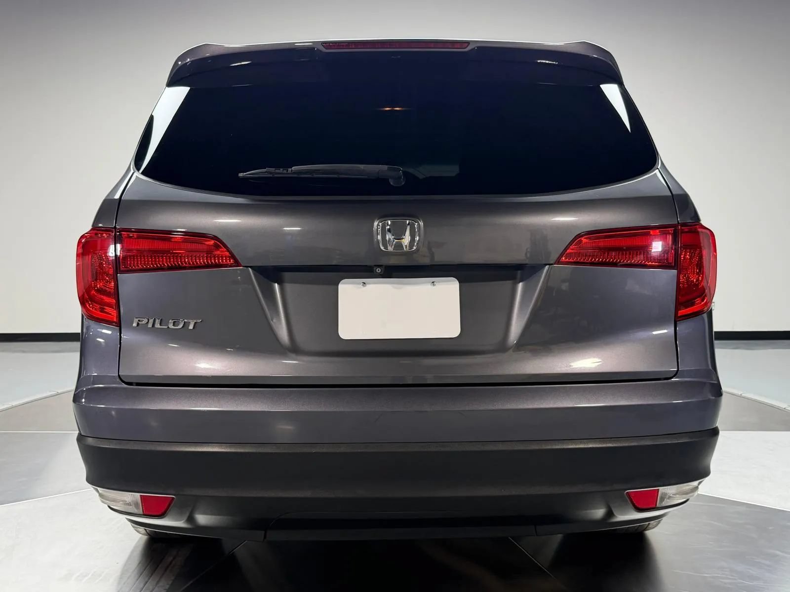 Used 2017 Honda Pilot EX-L image 5