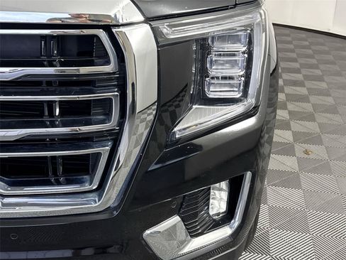 Used 2021 GMC Yukon SLT w/ SLT Premium Package AWD/4WD image 9