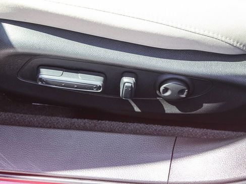 Certified 2024 Honda Accord EX image 22