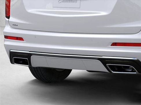 New 2025 Cadillac XT6 Luxury image 14