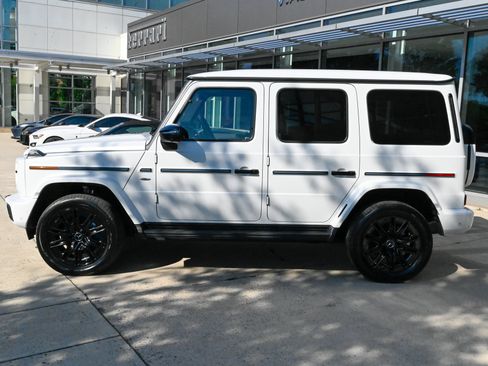 Used 2025 Mercedes-Benz G 580 w/ EQ Technology image 8