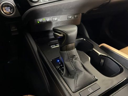 Used 2025 Lexus ES 350 w/ Premium Package FWD image 24