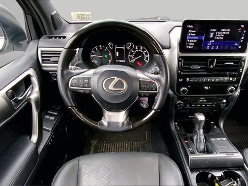 Certified 2023 Lexus GX 460 Premium w/ Premium Package AWD/4WD image 6