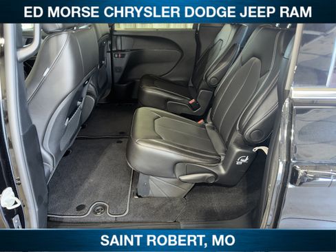New 2027 Chrysler Pacifica Select AWD/4WD image 27