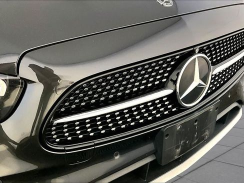 Certified 2021 Mercedes-Benz E 350 4MATIC Sedan image 32