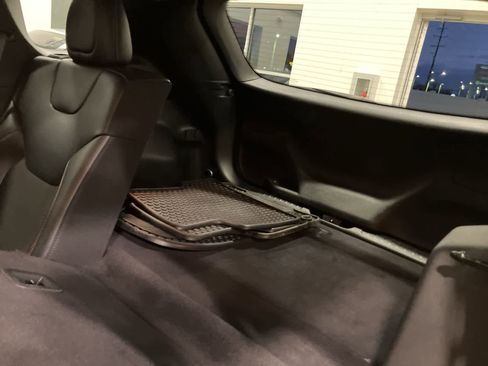 Used 2020 Jeep Cherokee Trailhawk w/ Cold Weather Group image 24