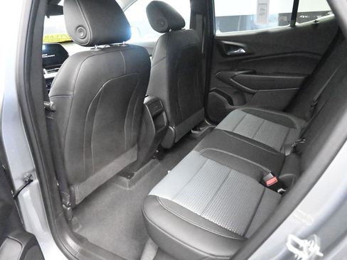 New 2026 Chevrolet Trax LT image 15