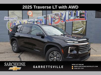 Used 2025 Chevrolet Traverse LT w/ Enhanced Driving Package