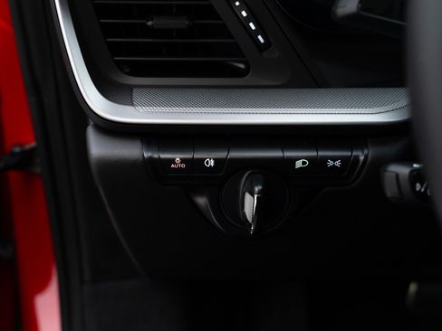 Certified 2024 Porsche 911 Carrera S RWD image 28