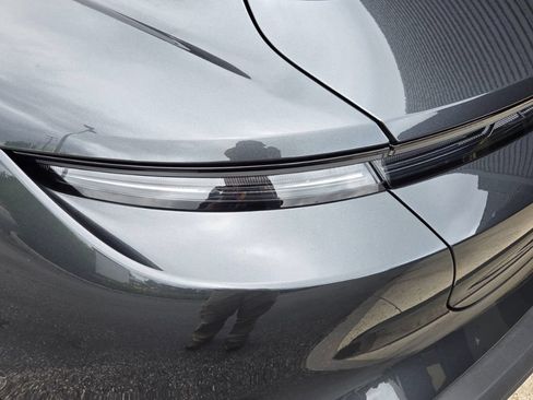 Certified 2025 Porsche Taycan 4S AWD/4WD image 26