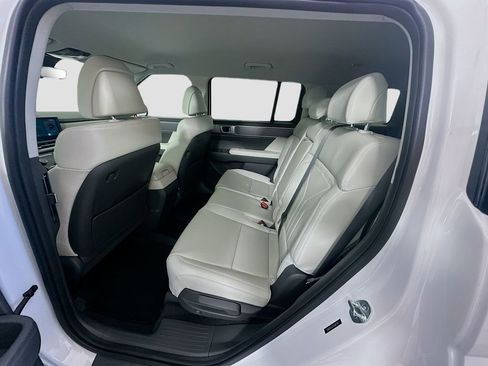 New 2026 Hyundai Santa Fe SEL image 16