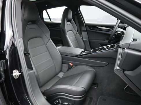 New 2026 Porsche Panamera 4 image 30