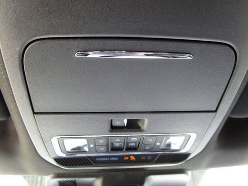 Used 2025 Ford F150 Platinum w/ Equipment Group 702A High AWD/4WD image 21