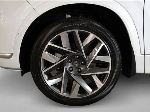 Used 2023 Hyundai Santa Fe Calligraphy image 28