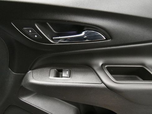 Used 2021 Chevrolet Equinox LT image 28