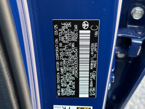 Used 2025 Toyota Prius Plug-In Hybrid image 31