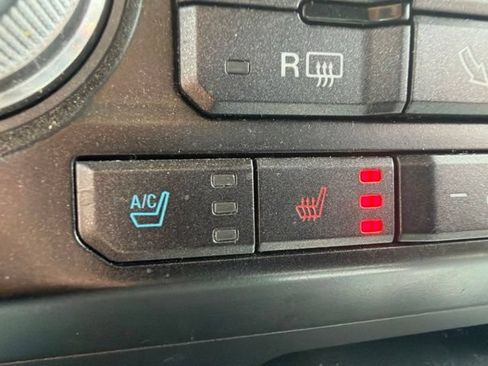 Used 2015 Ford F150 Lariat w/ Equipment Group 501A Mid AWD/4WD image 37