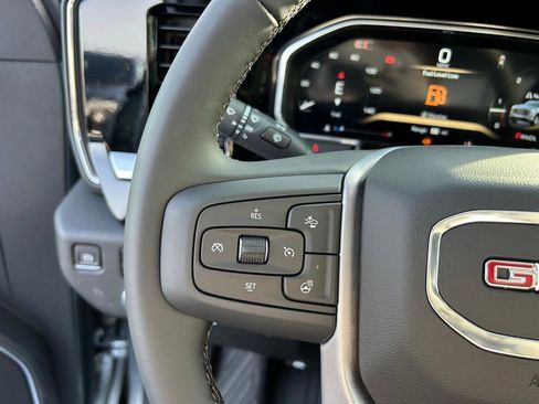 New 2026 GMC Sierra 1500 SLE w/ Preferred Package image 13