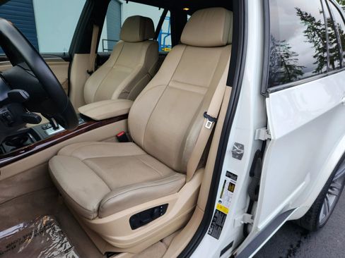 Used 2012 BMW X5 xDrive35i image 8