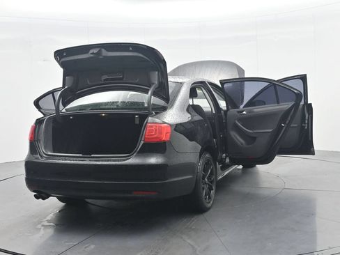 Used 2013 Volkswagen Jetta S FWD image 49