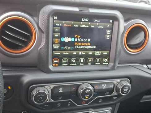 Certified 2021 Jeep Gladiator Mojave image 28