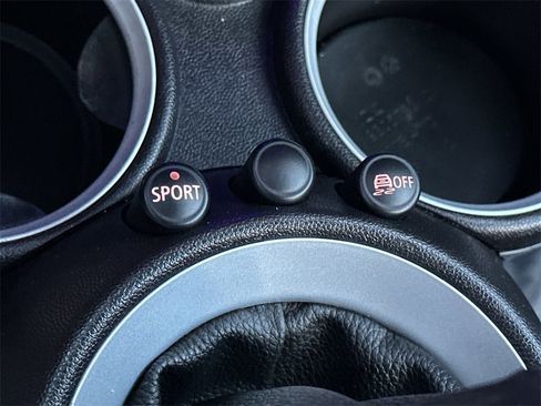 Used 2015 MINI Cooper S image 28