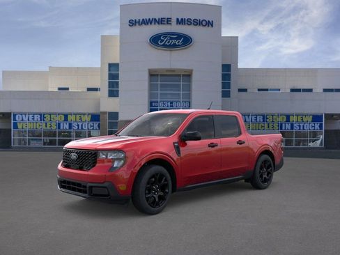 New 2025 Ford Maverick XLT w/ XLT Luxury Package AWD/4WD image 1