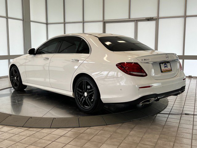 Used 2017 Mercedes-Benz E 300 4MATIC image 5