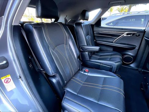 Used 2018 Lexus RX 350L Luxury w/ Accessory Package FWD image 19