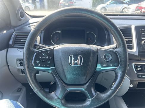Used 2020 Honda Pilot LX image 13