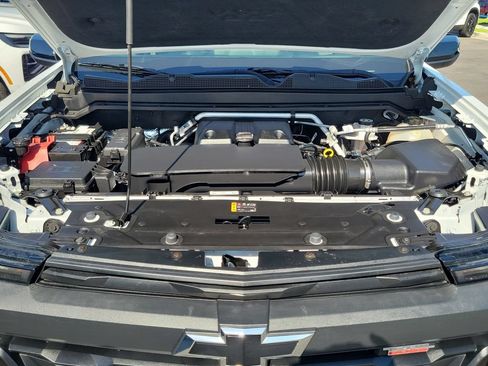 Used 2024 Chevrolet Colorado Trail Boss w/ LPO, Skid Plate Package AWD/4WD image 23