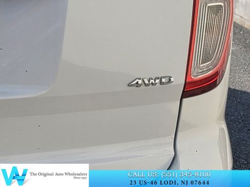 Used 2014 Ford Explorer XLT AWD/4WD image 18