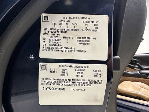 Used 2000 Chevrolet Corvette Convertible image 19