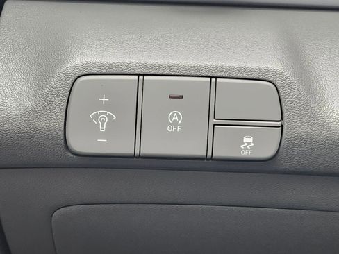 New 2026 Hyundai Elantra SE FWD image 22