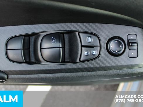 Used 2024 Nissan Altima 2.5 SV image 36