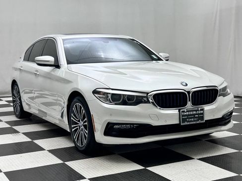 Used 2018 BMW 530e xDrive AWD/4WD image 2