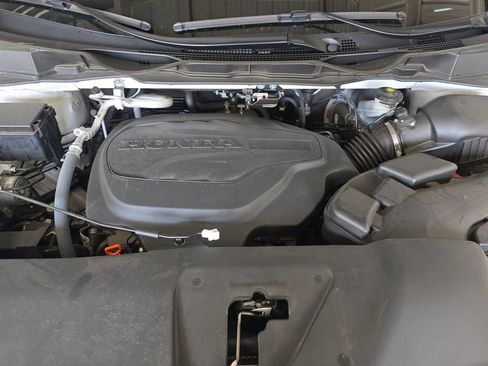 Used 2024 Honda Odyssey Elite image 18